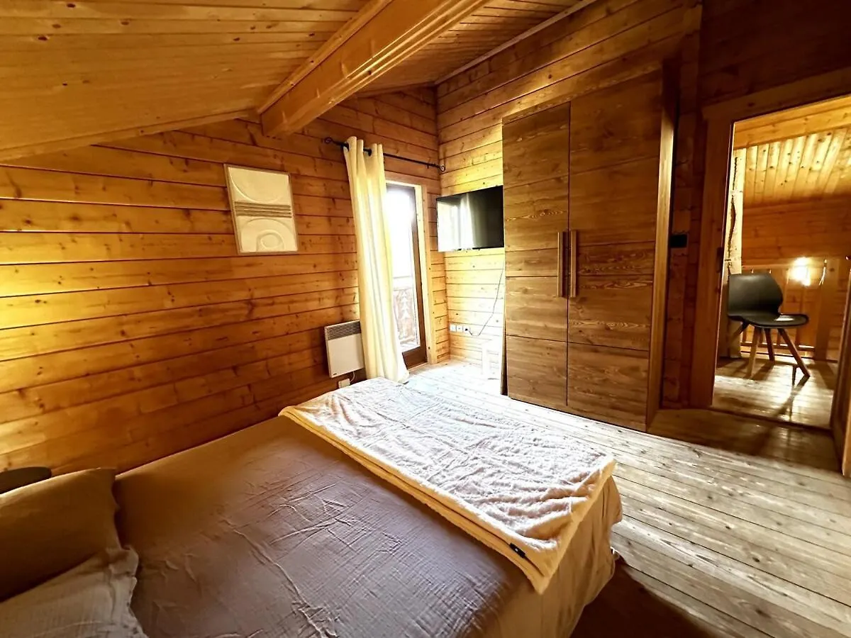 Chalet Des Cimes Ideal For Mountain Biking & Skiing Morillon Samoeens France